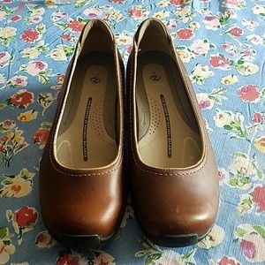 Leather/Waterproof comfortable flats